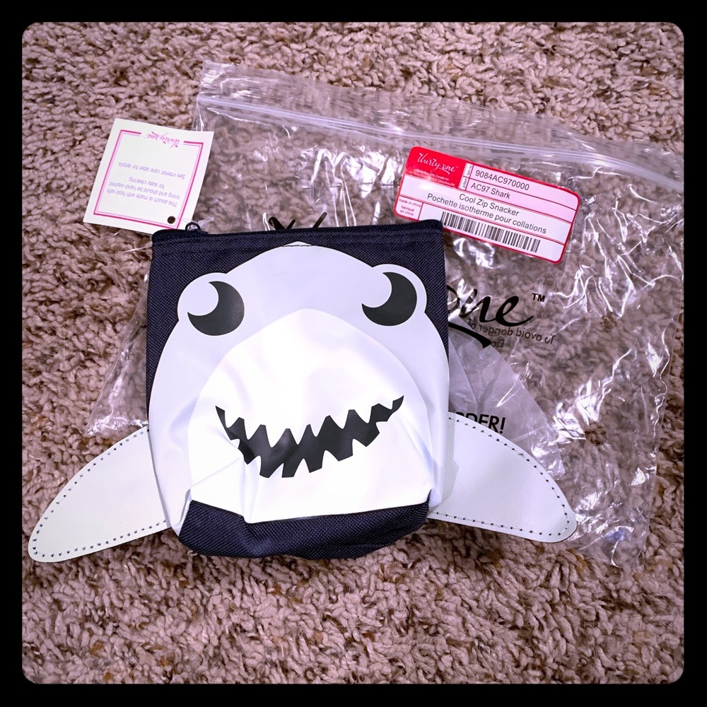 Thirty-One Cool Zip Snacker